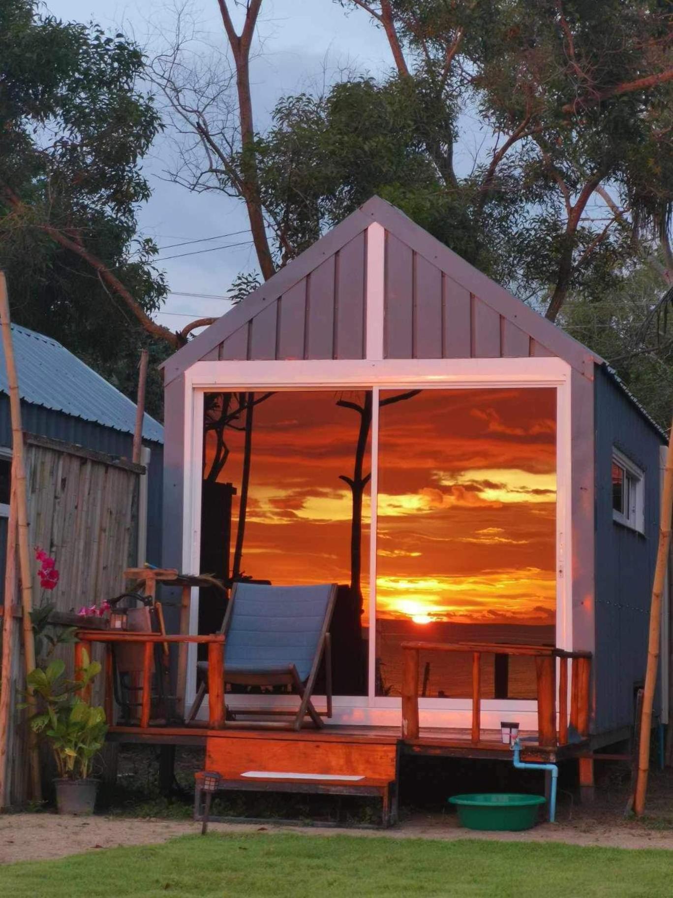 Walden Koh Lanta - Tiny Homes By The Sea Esterno foto