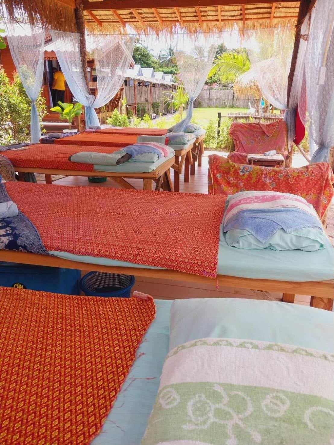 Walden Koh Lanta - Tiny Homes By The Sea Esterno foto